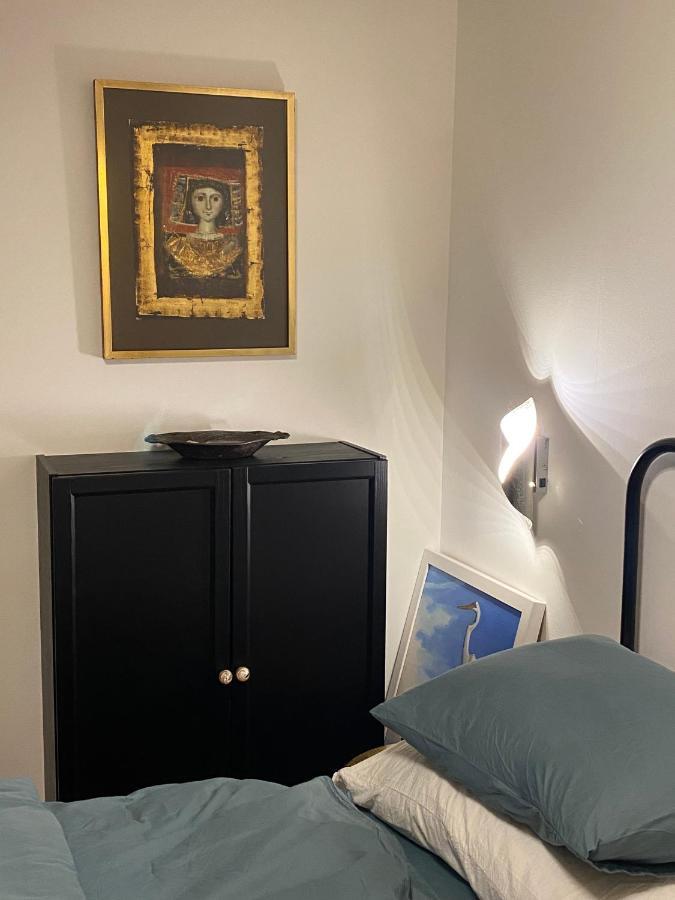 Guesthouse Riba เวอร์ซาร์ ภายนอก รูปภาพ