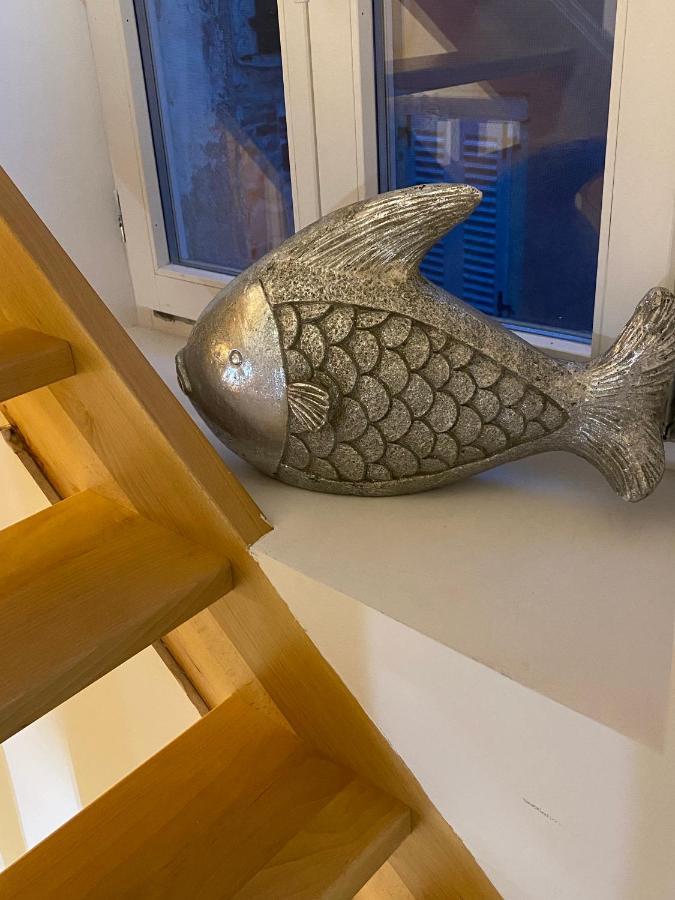 Guesthouse Riba เวอร์ซาร์ ภายนอก รูปภาพ